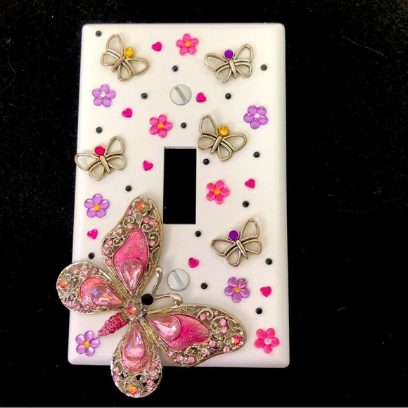 💕2/$25💕butterflies & Flowers Light Switch Plate Cover Handcrafted - Picture 1 of 1